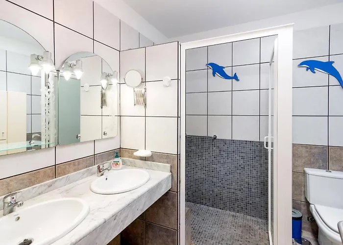 וילה Tinamar By *